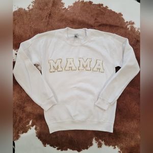Boutique Mama crew neck